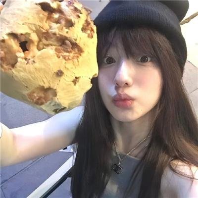 抵达的渡轮封面